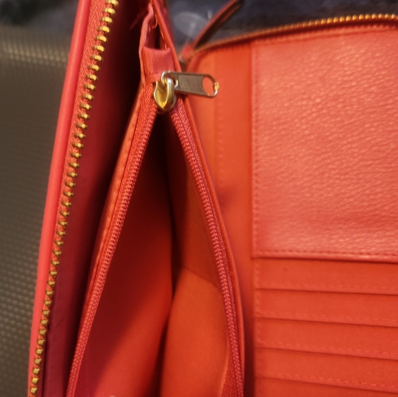 Large wallet- super soft pleather material- magenta color - Picture 3 of 7